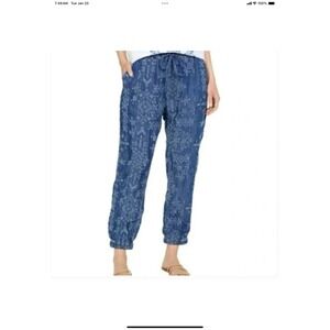 Johnny Was Pete & Greta Nina embroidered chambray denim jogger pant.